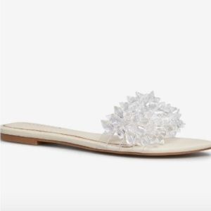 Sz 5.5 In The Spotlight Embellished Flat White Sandals NIB